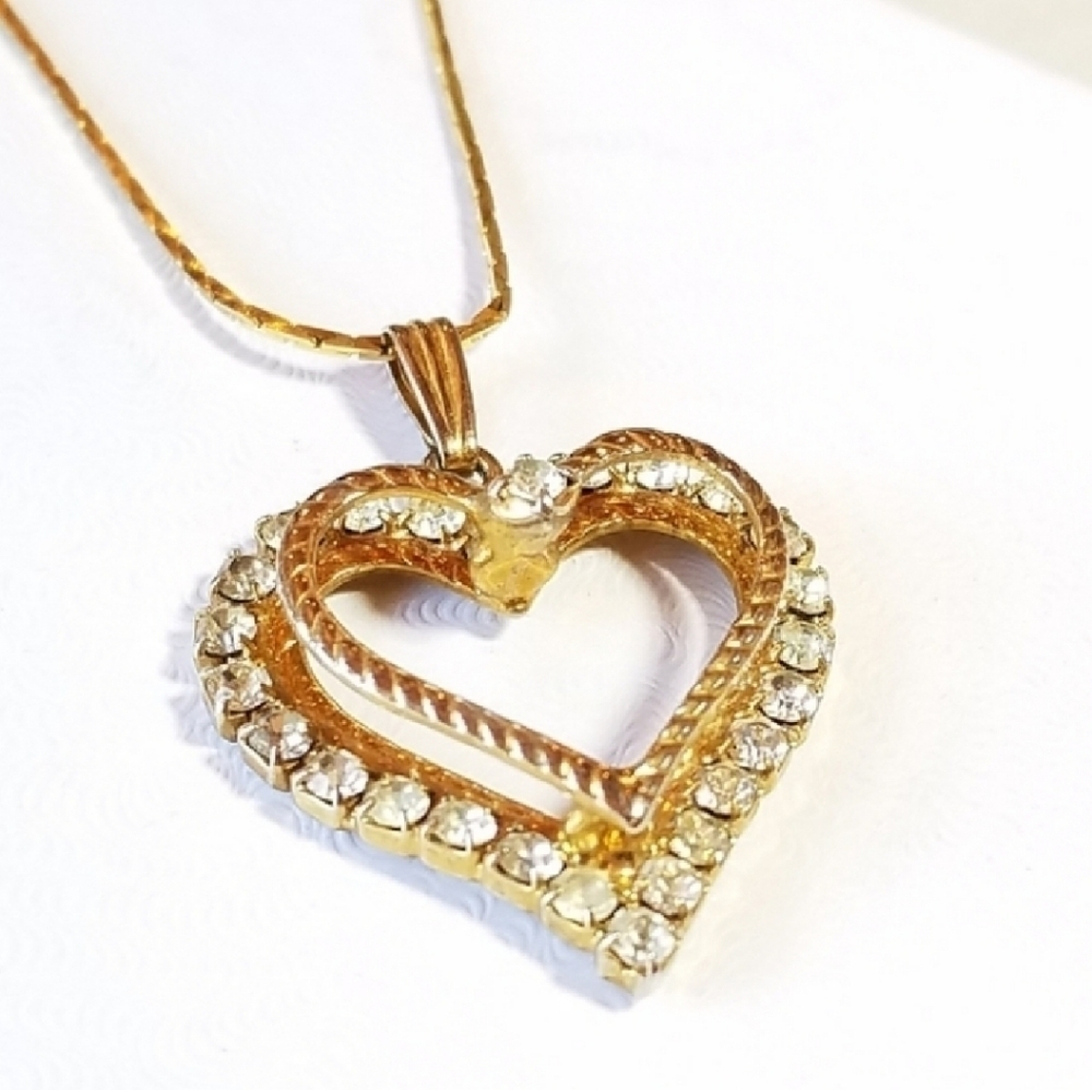 CRYSTAL Floating Heart Pendant Necklace